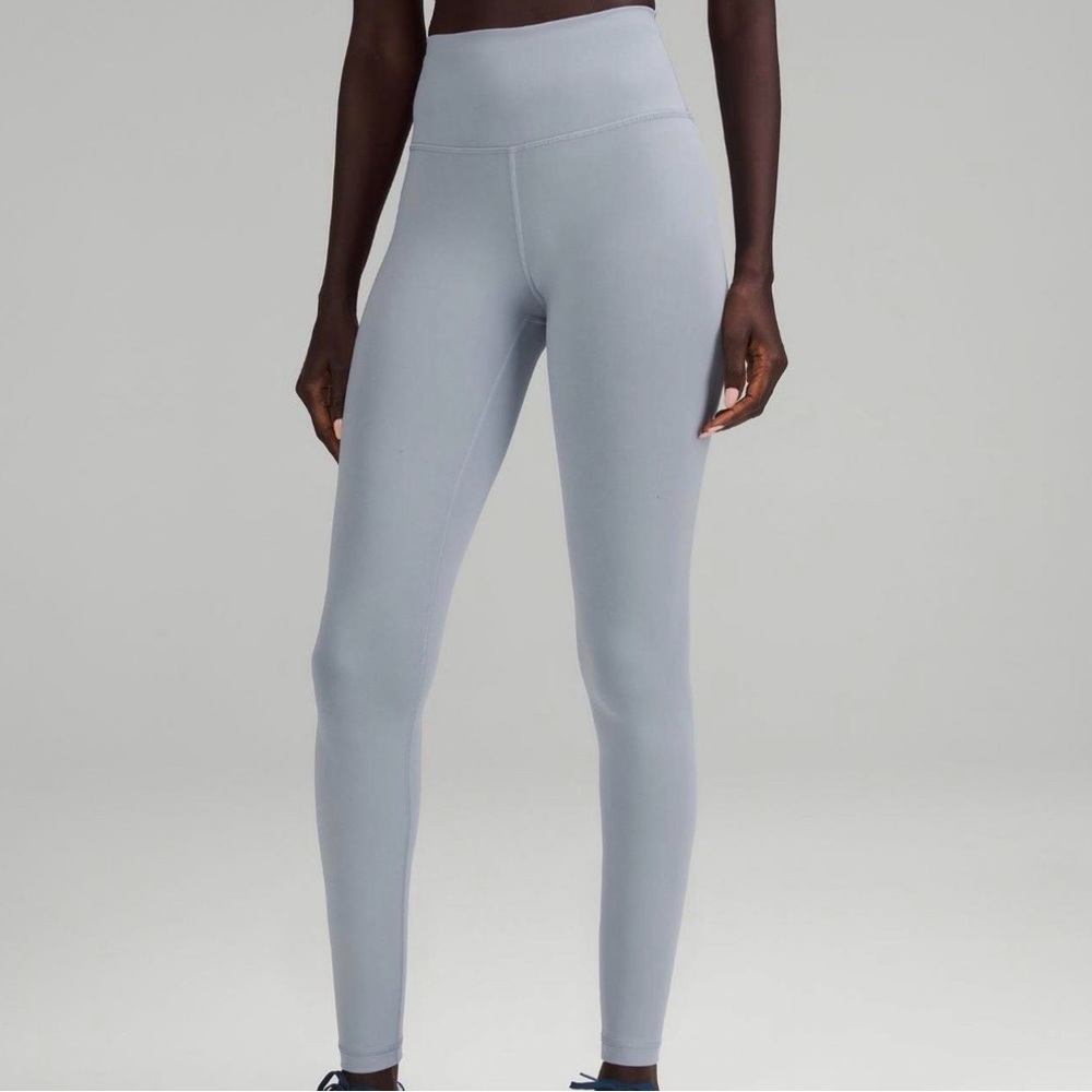 Brand new without tags chambray blue lululemon leggings size 4 never been worn